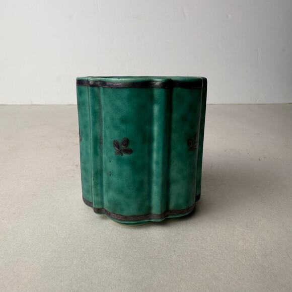 Argenta vase designed by Wilhelm Kåge - Picture 4 of 9